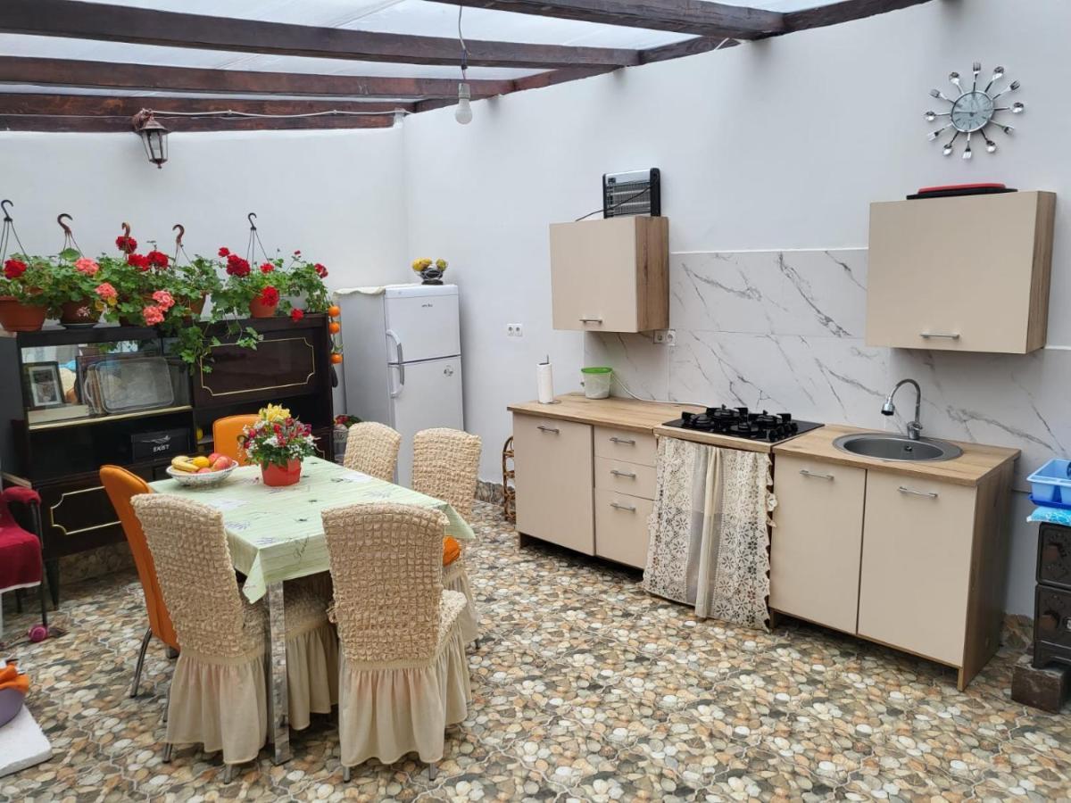דירות סאטו מארה Apartament Cu Terasa Si Gratar מראה חיצוני תמונה