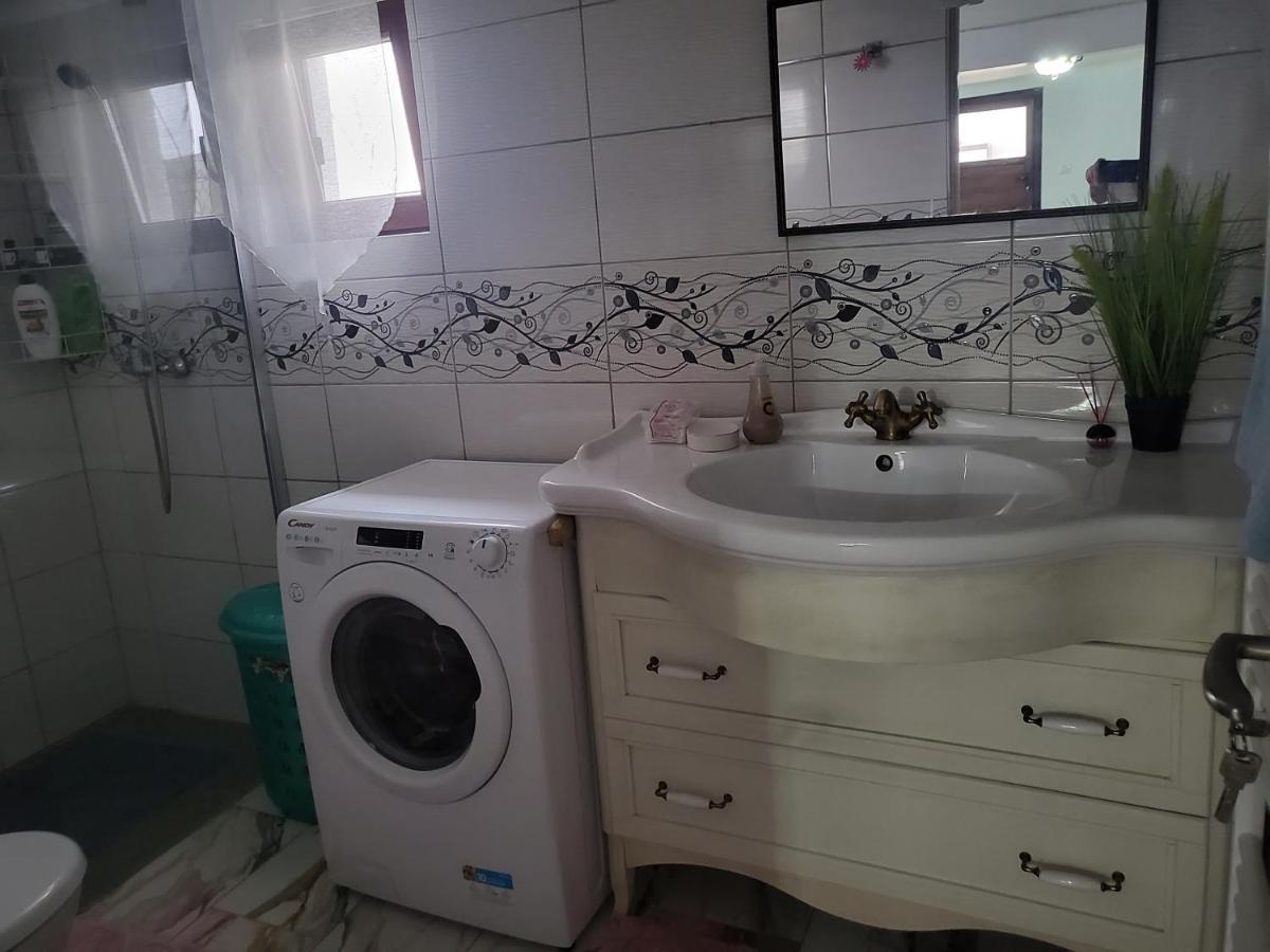דירות סאטו מארה Apartament Cu Terasa Si Gratar מראה חיצוני תמונה
